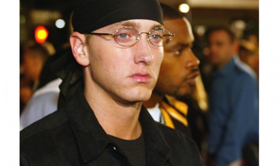 2002 eminem-musicians-gal-431