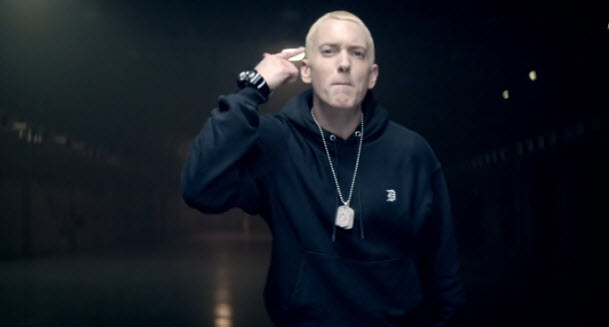 Лучшие кадры из клипа Eminem - Rap God