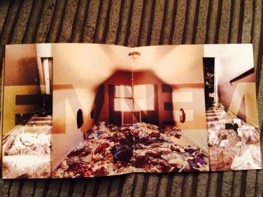 Eminem – ‘Marshall Mathers LP 2′ (Booklet & Production Credits)