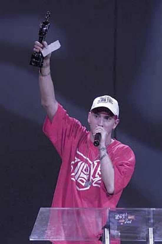 Eminem, BRITS 2001