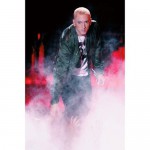 2014.04.14 — 05 — Eminem and Rihanna perform The Monster on stage during the 2014 MTV Movie Awards in Los Angeles 6