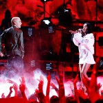 2014.04.14 — 10 — Eminem and Rihanna perform The Monster on stage during the 2014 MTV Movie Awards in Los Angeles
