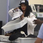 2014.07.22 – Rihanna at “LAX” Airport in Los Angeles