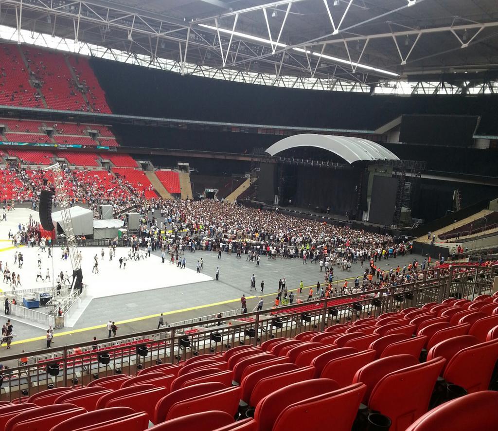 [Концерт] Eminem :: Стадион «Уэмбли» :: 12 июля 2014