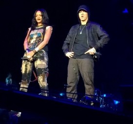 Eminem и Rihanna - The Monster Tour (MetLife Stadium 16 августа 2014)