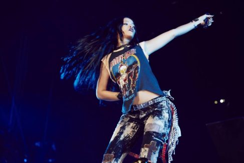Rihanna и Eminem в своих песнях описали тёмную сторону любви