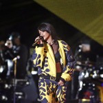 Eminem и Rihanna начали свой The Monster Tour на стадионе Роуз Боул