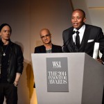 Eminem вручил награду Dr. Dre и Jimmy Iovine на церемонии «Innovator of the Year» журнала WSJ