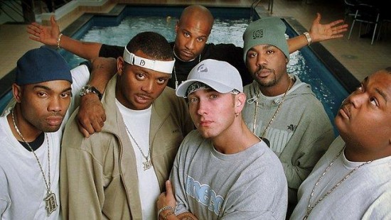 D12