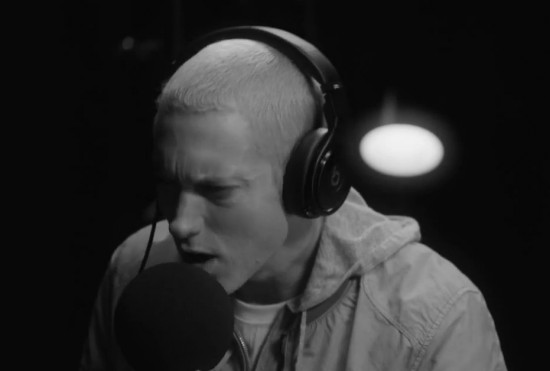 Eminem vs. Zane Lowe @ Beats1 Interview (Preview #1) 