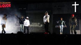 2015.11.06 - Eminem Big Sean Royce at Joe Louis Areba