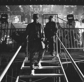 2015.11.06 - Eminem Big Sean Royce at Joe Louis Areba
