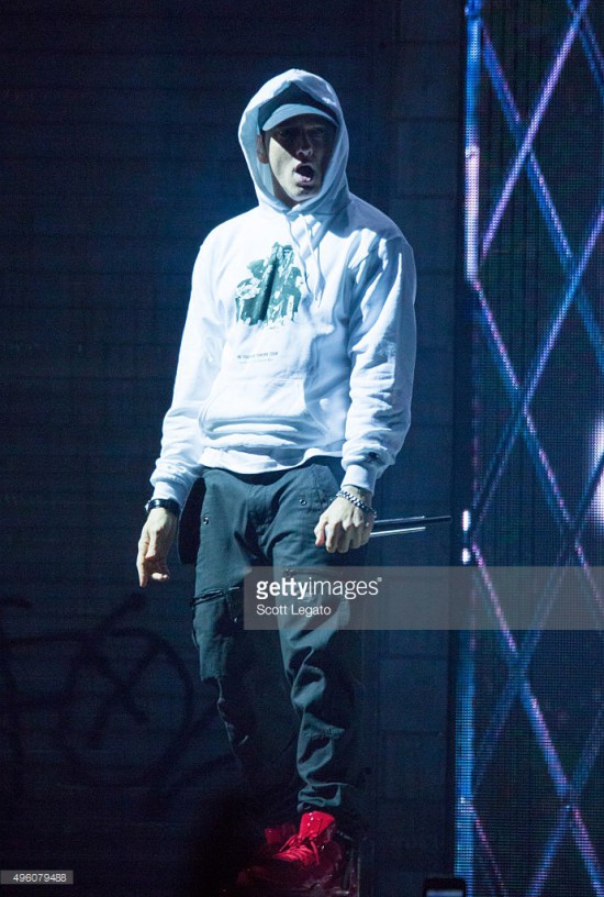 2015.11.06 - Eminem Big Sean Royce at Joe Louis Areba