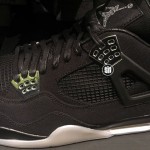 Eminem выпустил кроссовки совместно с брендами Jordan и Carhartt