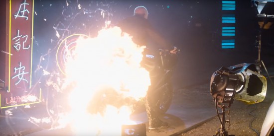 Eminem - Phenomenal (Behind The Scenes)  горящий мотоцикл
