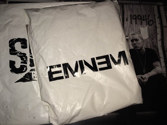 Новая упаковка Eminem и Shady Records для мерчендайза 
