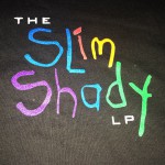 Переиздание альбома «The Slim Shady LP» на кассетах с автографом Эминема