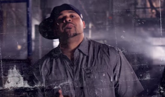 Joell Ortiz в клипе Bad Meets Evil Fast Lane