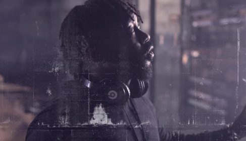 Sly Jordan в клипе Bad Meets Evil Fast Lane