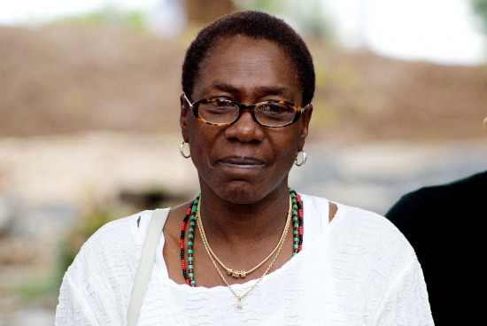 Мать Тупака Afeni Shakur скончалась прошлой ночью