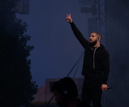 Drake перепишет историю Billboard 200 ?