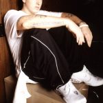 Мужчина мечты: Eminem в своем самом вредном, угрюмом и сексуальном амплуа