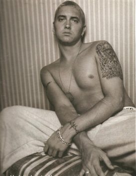 Мужчина мечты: Eminem в своем самом вредном, угрюмом и сексуальном амплуа