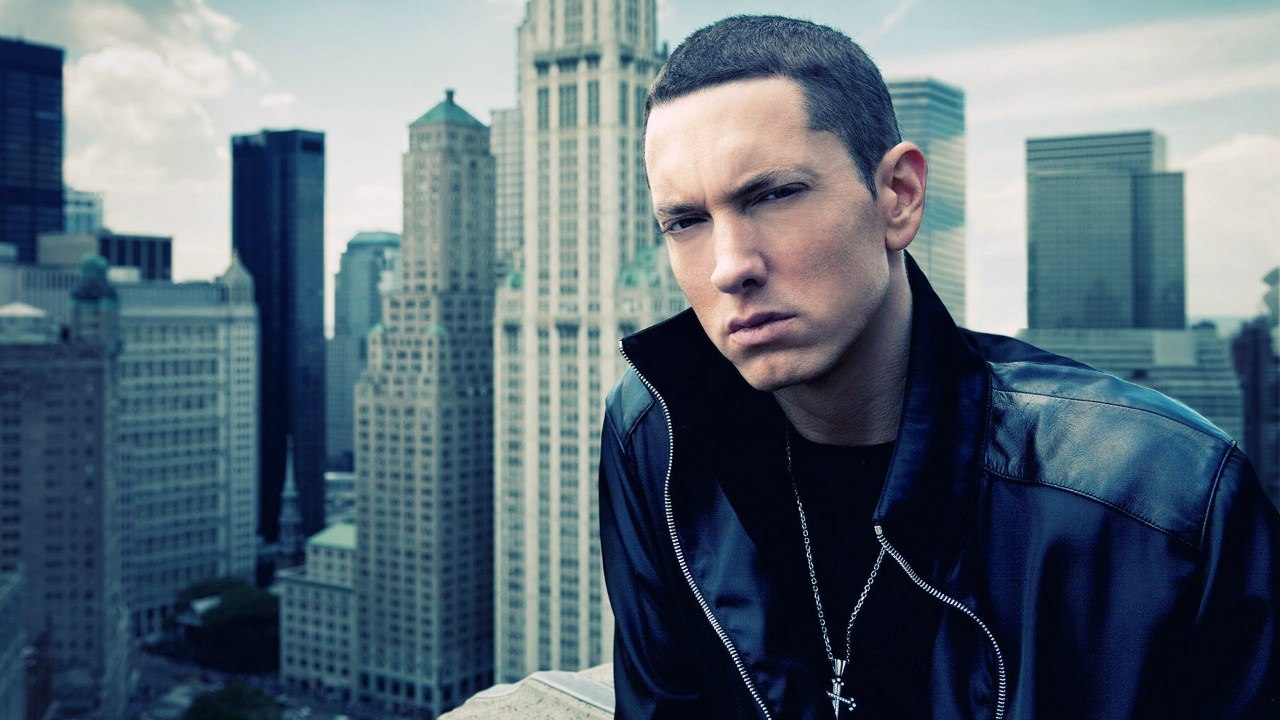 Мужчина мечты: Eminem в своем самом вредном, угрюмом и сексуальном амплуа