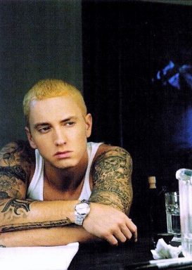 Мужчина мечты: Eminem в своем самом вредном, угрюмом и сексуальном амплуа