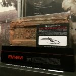 Eminem: Authentic Brick Распаковка коллекционный кирпич с руин дома