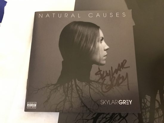 [Распаковка] Автограф-версия альбома Skylar Grey «Natural Causes»