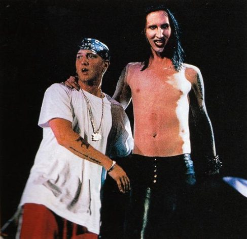 Eminem и Мэрилин Мэнсон 16 лет назад: Первое выступление Эминема на фестивалях Reading & Leeds