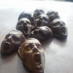 Французский кондитер посвятил Эминему свою фигуру из шоколада