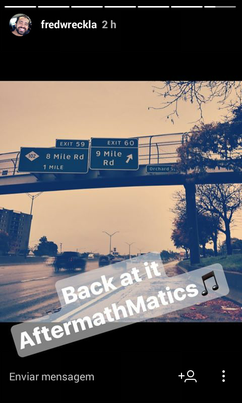 FredWreck поделился в своих Instagram Stories фотографией, на которой запечатлено шоссе со съездом на знаменитую Восьмую милю. 
