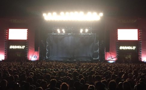 Чёрный занавес Eminem на Reading Festival 2017