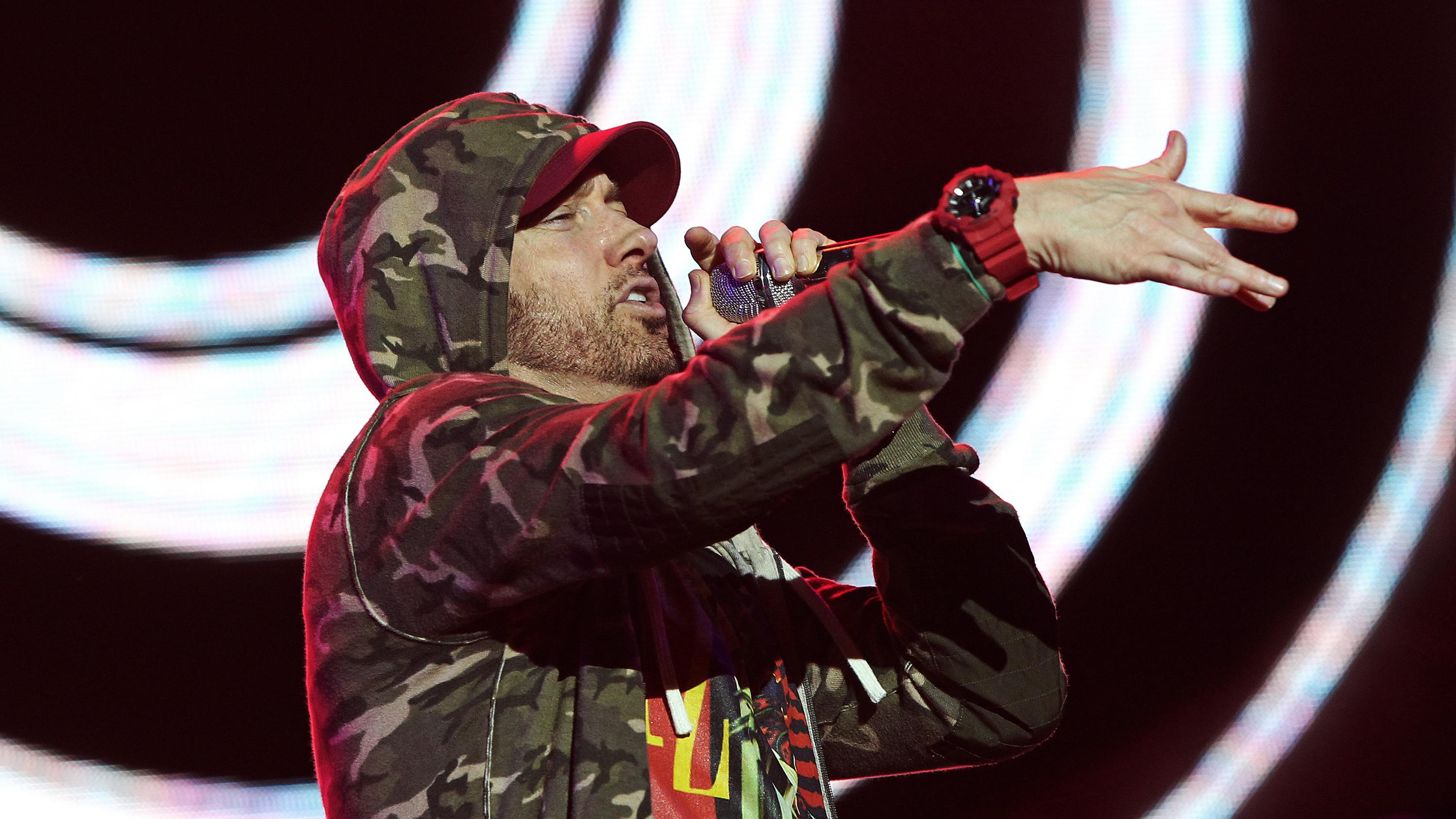 Eminem 2017 Великобритания Борода Крупный план