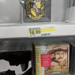 24 ноября сотрудник одного из магазинов Target увидел на полке пустое место для некоего компакт диска под названием «RB Eminem Revival (DLX) CD». Когда он отсканировал штрих-код, то увидел сообщение о том, что «Вы не можете продать этот товар до 12/15».