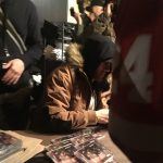 Eminem устроил автограф-сессию на открытии магазина «Mom’s Spaghetti» в Детройте 15 декабря 2017