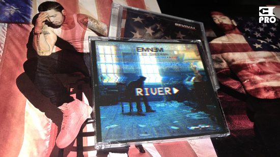 Распаковка: Европейская CD-версия сингла Eminem'а и Эда Ширана «River»
