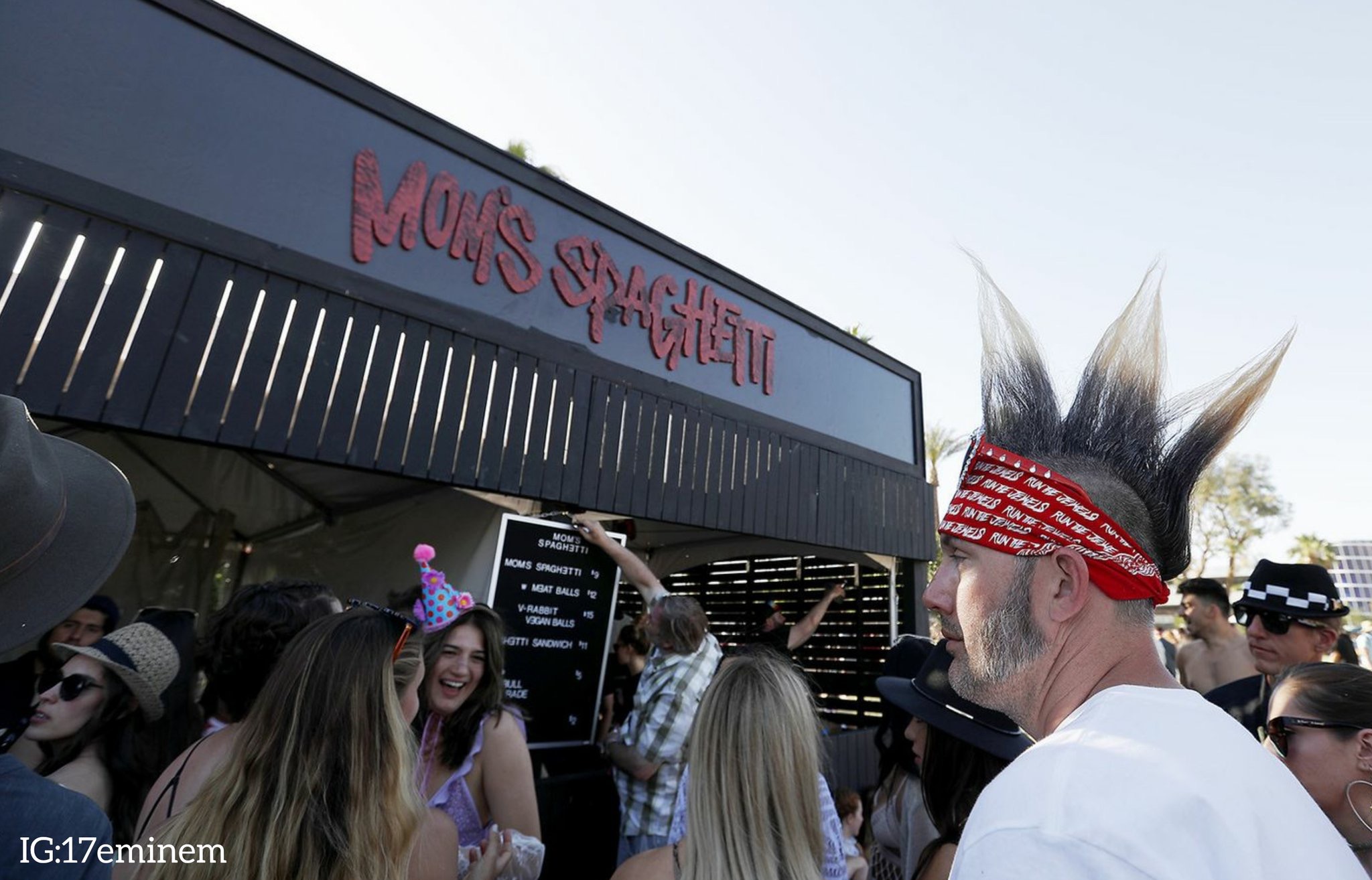 .@Eminem has opened a Mom's Spaghetti pop-up restaurant at Coachella. #Coachella  #Coachella2018 