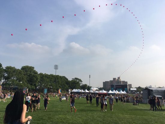 Наши коллеги уже посетили первый день фестиваля The Governors Ball. Публикуем несколько фотографий