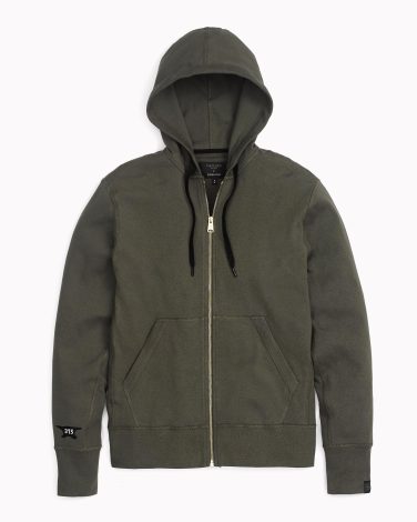 Распаковка худи от Rag & bone и Eminem'а: Лучший мерчендайз последних лет