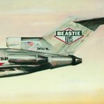 Обложка десятой пластинки Эминема очень похожа на обложку альбома «Licensed to Ill» легендарной группы Beastie Boys