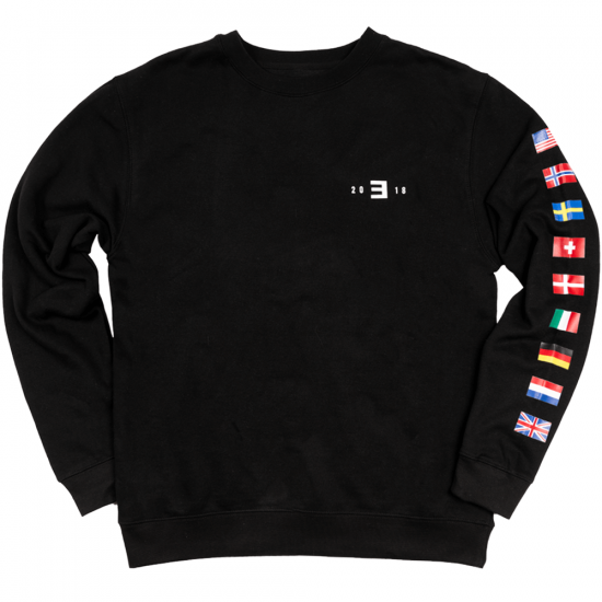 EM-SMMR18.USA-EUR FLAGS CREWNECK Толстовка с логотипом тура и цветными флагами всех стран, в которых Эминем побывал в 2018-ом году с концертами