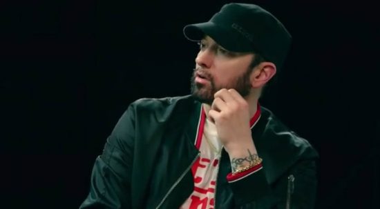 Интервью о «Kamikaze»: Eminem собирается ответить MGK на дисс!