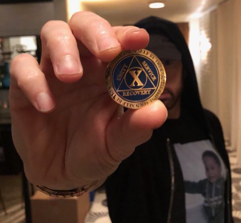 Eminem празднует 11-летие своего очищения от наркозависимости
