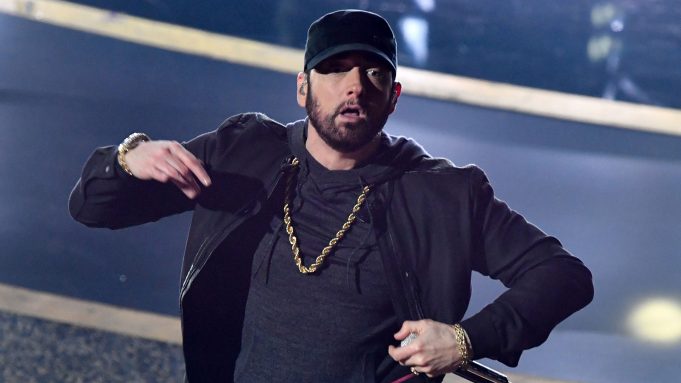 Выступление Эма на Оскаре