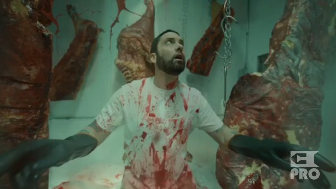 Кадр из тизера клипа "Godzilla"