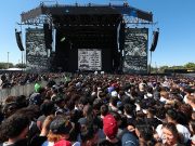 Халатность и некомпетентность организаторов Astroworld Festival закончилась трагедией: есть погибшие, десятки госпитализированы, сотни пострадали